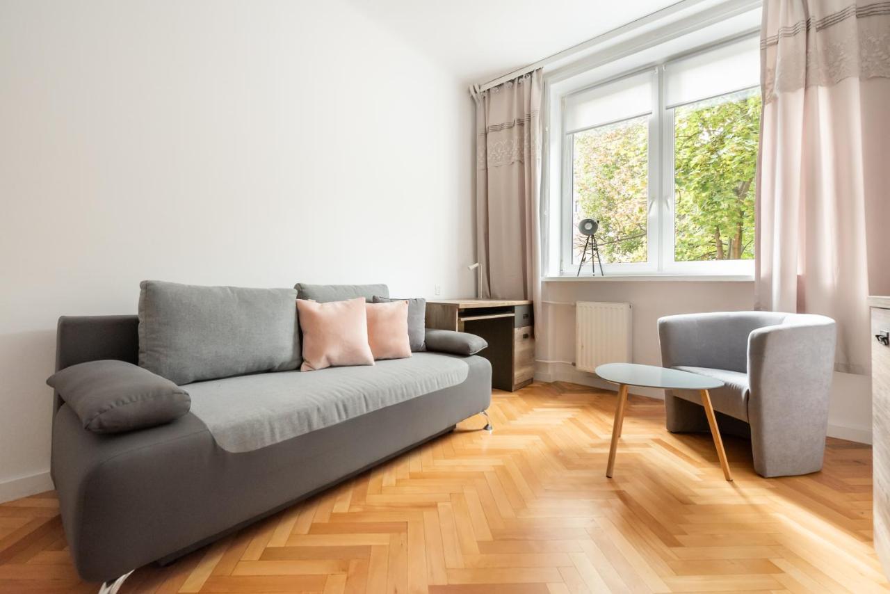 Plac Zbawiciela 3-bedroom Warsaw